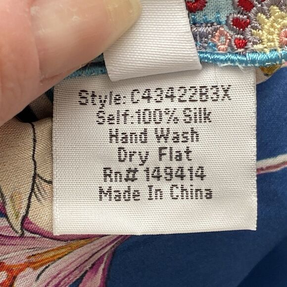 NWT Johnny Was Blue Floral Kygo Nana Silk Reversible Kimono Size 1X - Picture 15 of 16